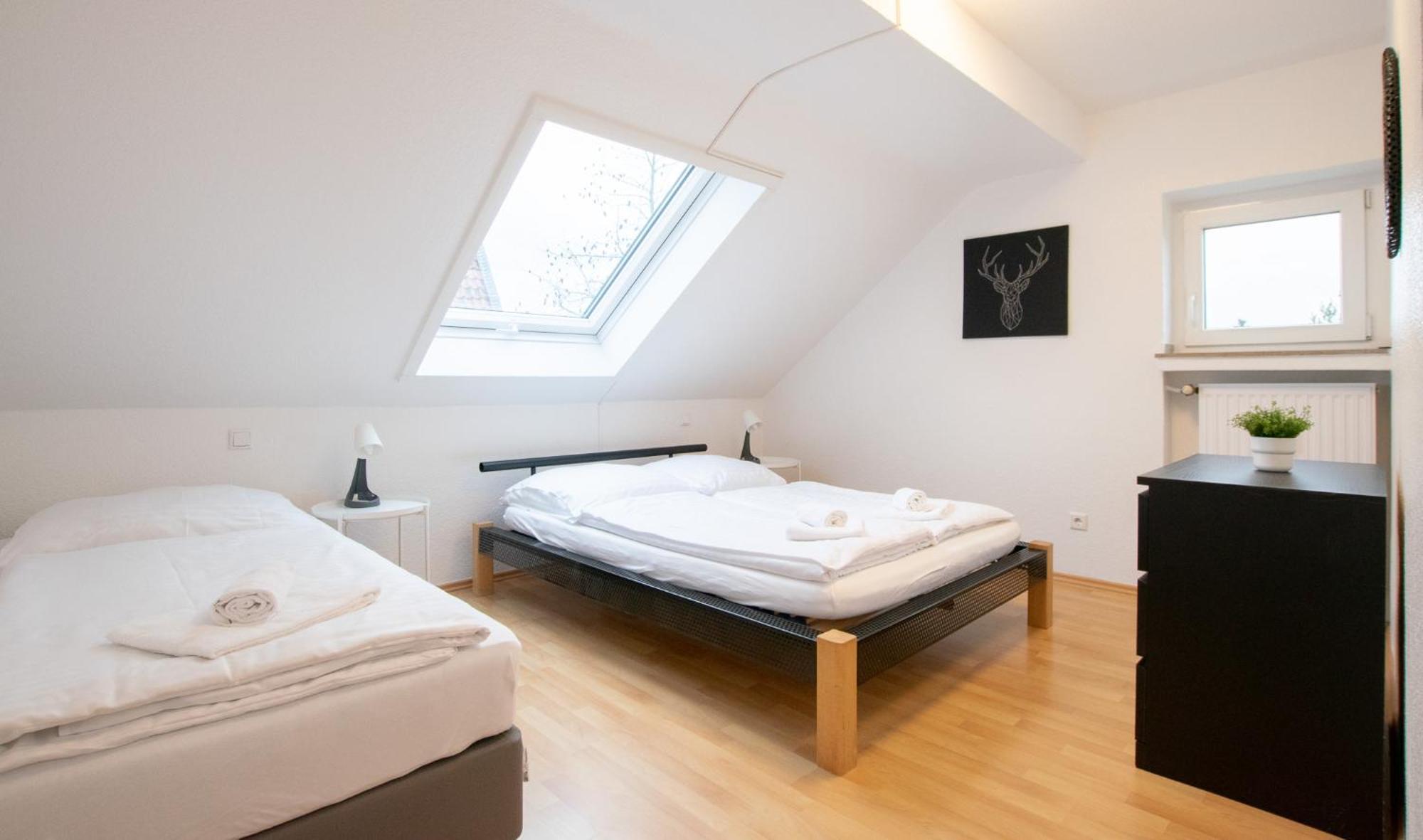 Raj Living - 1 , 3 And 4 Room Apartments - 20 Min Messe Dus & Airport Dus Meerbusch Exteriér fotografie